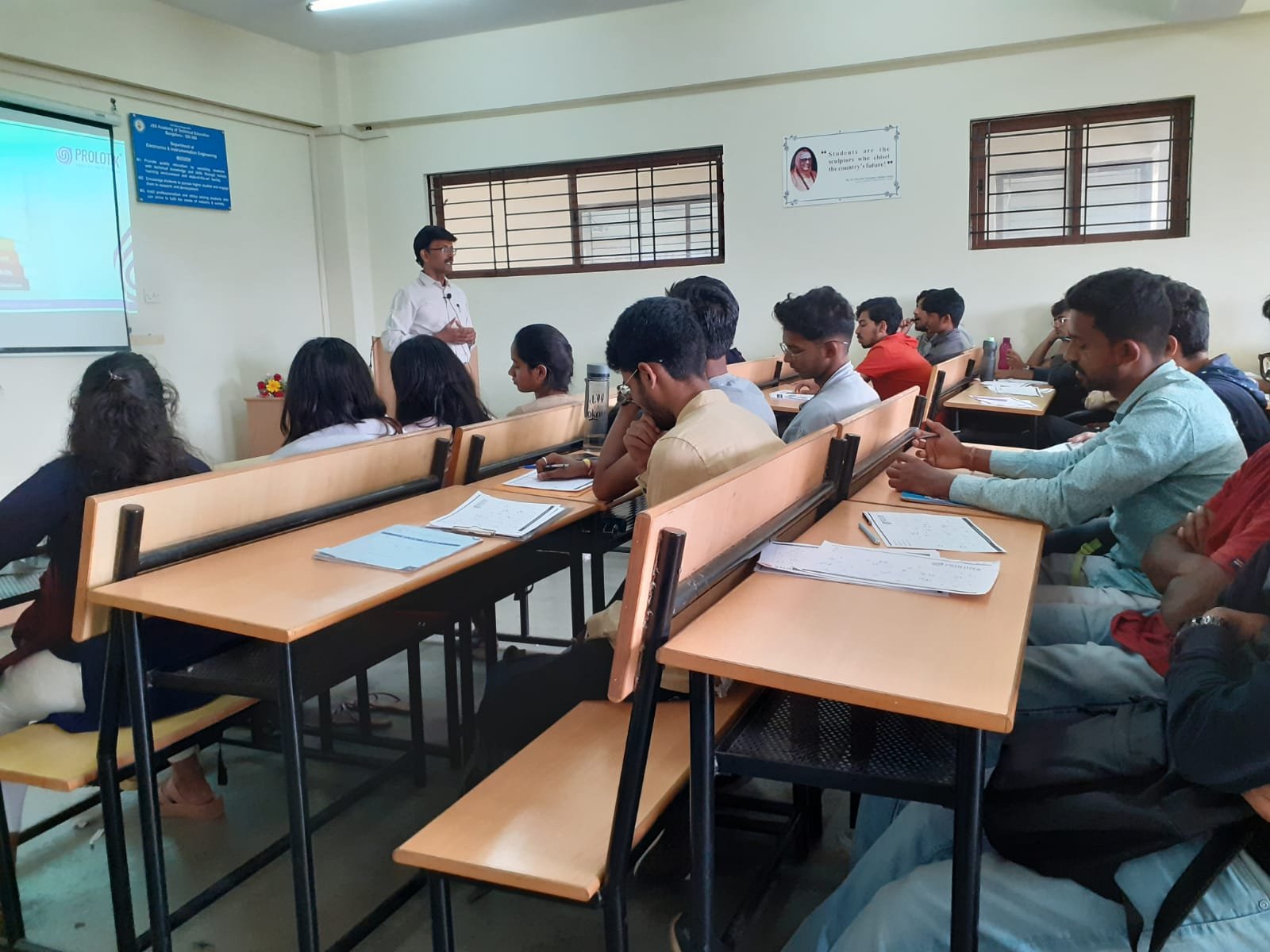 gdt-training-prolotek-classroom